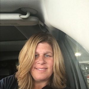 Meet your Posher, Carolyn